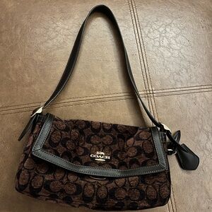 Coach chenille Etta flap small